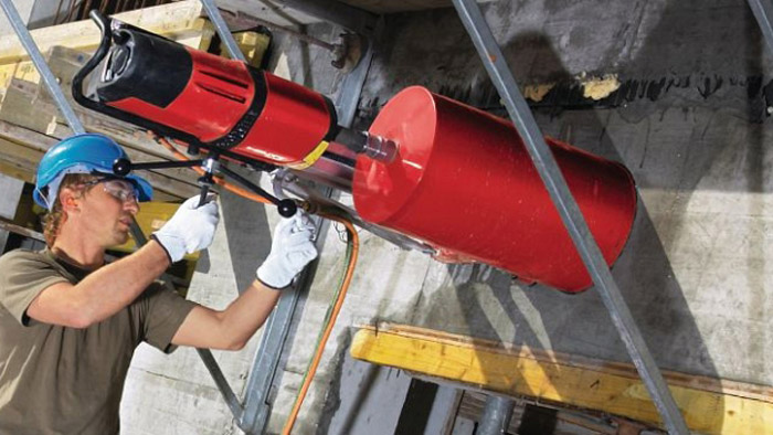 gaura ventilatie spatiu comercial
