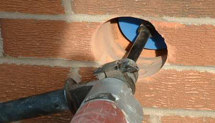 gaura ventilatie spatiu comercial